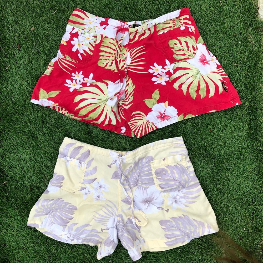 Palmwave Tropical Hibiscus set of 2 women’s shorts